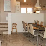 Hébergement de vacances 4 Bedroom Gorgeous In Hvide Sande Havrvig
