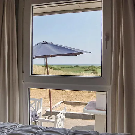 4 Bedroom Gorgeous In Hvide Sande *