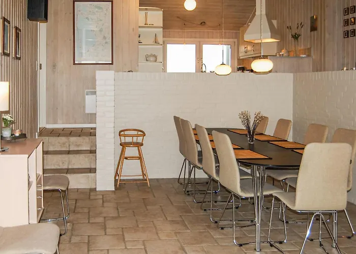 Casa vacanze 4 Bedroom Gorgeous In Hvide Sande Havrvig