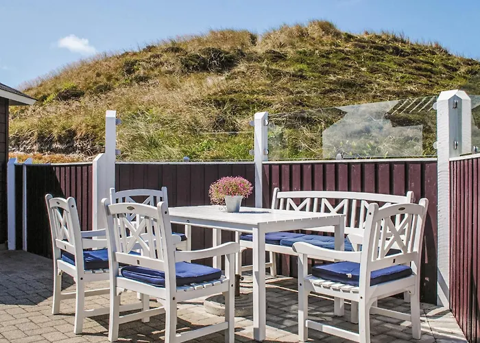 Casa vacanze 4 Bedroom Gorgeous In Hvide Sande Havrvig